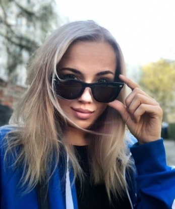 Мой опыт и страсть позволят воплотить все твои сексуальные мечты. Я соблазнительная и умелая, обеспечу тебе незабываемые ощущения и максимальное удовольствие. 💋
В моих услугах нет ограничений: классический секс, оральные ласки, анальный секс, ролевые игры и многое другое – все зависит только от тебя и твоих желаний. Я гарантирую тебе полный комфорт и конфиденциальность.
Мои фото настоящие и проверены. В комментариях моих довольных клиентов ты найдешь только положительные отзывы о нашей встрече. Мое тело нежное и сексуальное, прикасаться к нему – настоящее наслаждение. 🌟
Живу в Москве и доступна для организации встречи по предварительному согласованию. Если ты ищешь незабываемый опыт и удовольствие, обращайся ко мне. Позвони мне прямо сейчас, я уже жду наше встречи! 💫 Светлана